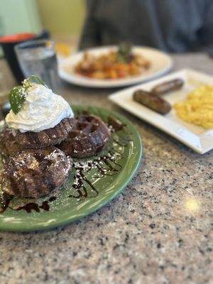 Javi’s Breakfast Cafe by null