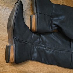 Ruby Slipper Shoes and Repair - Heel end replacement, and rubber tip at the front of my boot.