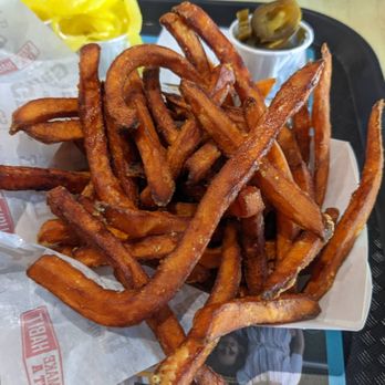 Habit Burger & Grill - Sweet Potato Fries - Salad Near Me - Livermore, California Habit Burger & Grill - Sweet Potato Fries - Salad Near Me - Livermore, California