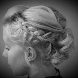 On Location Hairstyling by Rachel
