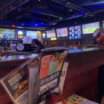 Bubba's 33 - Sports Bars Near Me - Goodyear, Arizona