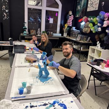 Hawaii Fluid Art - Arts & Crafts Near Me - San Diego, California