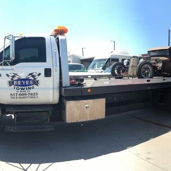 Reyes Towing - Towing Near Me - Dallas, Texas Reyes Towing - Towing Near Me - Dallas, Texas