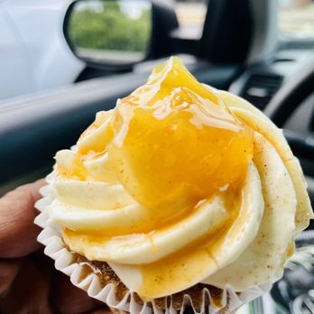 The Dessert Junkie - Apple cupcake - Cupcakes Near Me - Bowie, Maryland The Dessert Junkie - Apple cupcake - Cupcakes Near Me - Bowie, Maryland