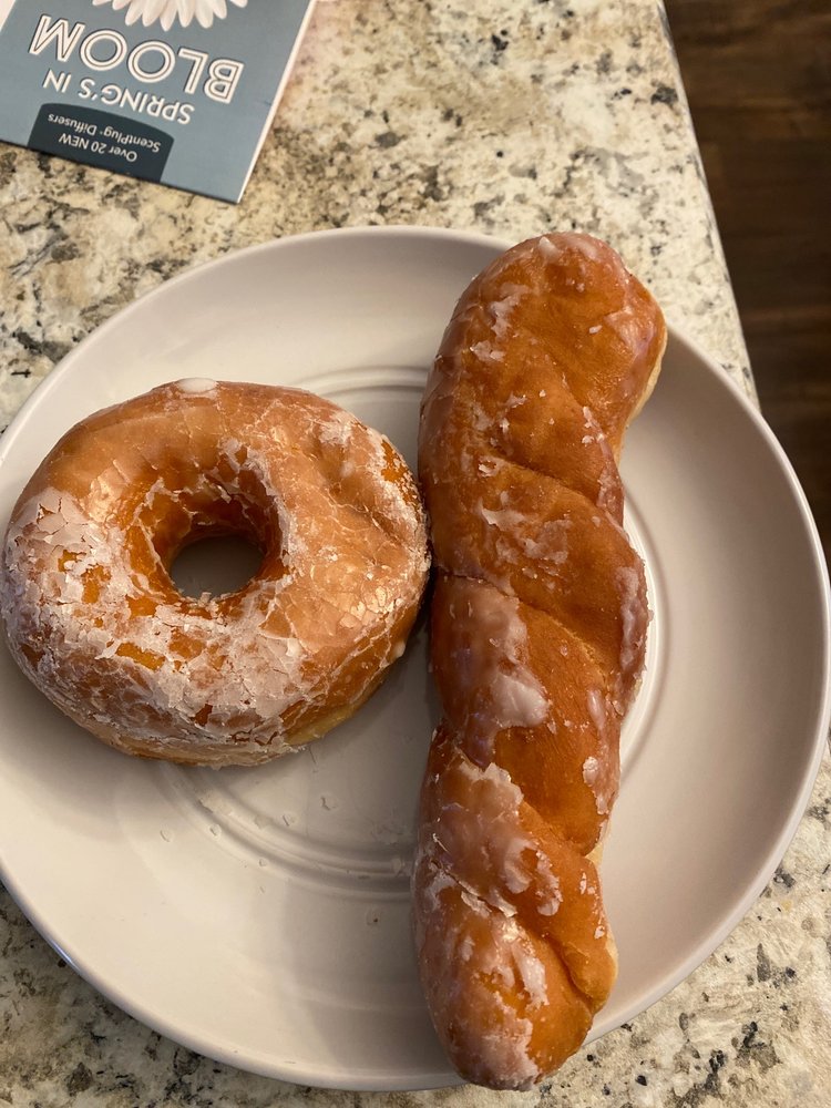 FRANK’S DONUTS 16 Photos & 39 Reviews 1457 W Lexington Ave, Winchester, Kentucky Bakeries