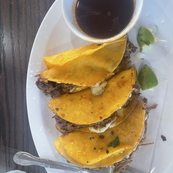 Nena's Taco - Queso Birria - Food Trucks Near Me - Brentwood, California Nena's Taco - Queso Birria - Food Trucks Near Me - Brentwood, California