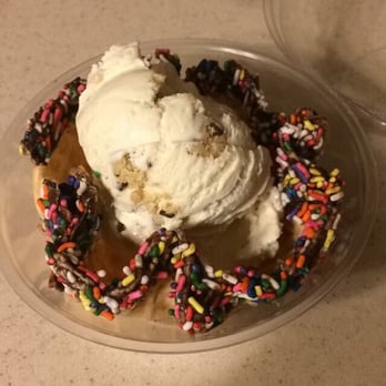 Oberweis Ice Cream and Dairy Store - Cookie dough - Ice Cream & Frozen Yogurt Near Me - Plainfield, Illinois Oberweis Ice Cream and Dairy Store - Cookie dough - Ice Cream & Frozen Yogurt Near Me - Plainfield, Illinois
