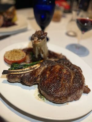 Chandlers Prime Steaks & Fine Seafood by null