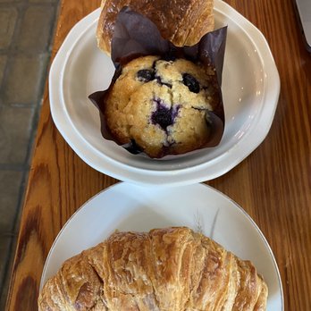 Cherry Coffee Roasters - New Orleans - Croissant, blueberry muffin, chocolate croissant - Breakfast & Brunch Near Me - New Orleans, Louisiana Cherry Coffee Roasters - New Orleans - Croissant, blueberry muffin, chocolate croissant - Breakfast & Brunch Near Me - New Orleans, Louisiana