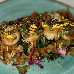 Waterway Cafe - Pan Seared Scallops over jasmine rice and veggies (spinach added)