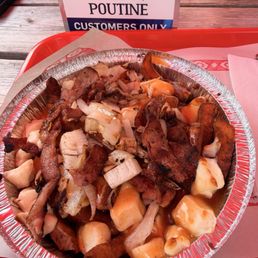 Bacon and Onion Poutine