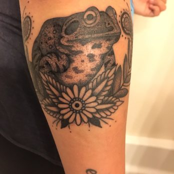 Black Cat Tattoo Studio - Tattoo by Cody Zeek 3/2017 - Tattoo Near Me - Honolulu, Hawaii