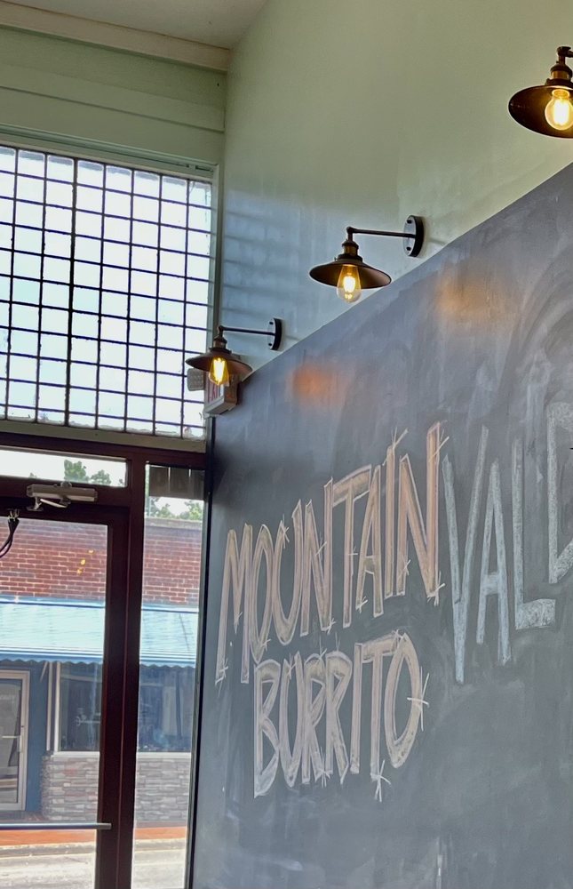 Mountain Burrito Logo