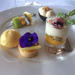 Restaurant Pavillon Henri IV - exotic fruit variations