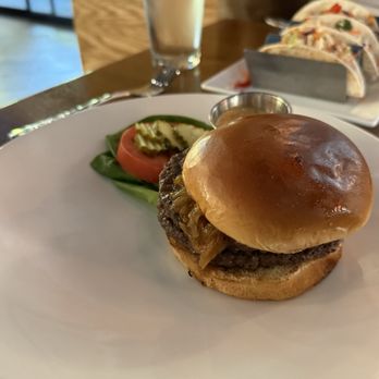 Kona Grill - Tigard - KG Cheeseburger - Sushi Bars Near Me - Tigard, Oregon