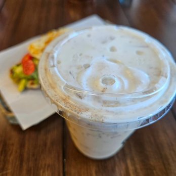 Honey's Cafe - Coffee & Tea Near Me - Riverside, Rhode Island