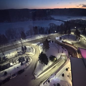 Mohegan Sun - Hotels Near Me - Uncasville, Connecticut