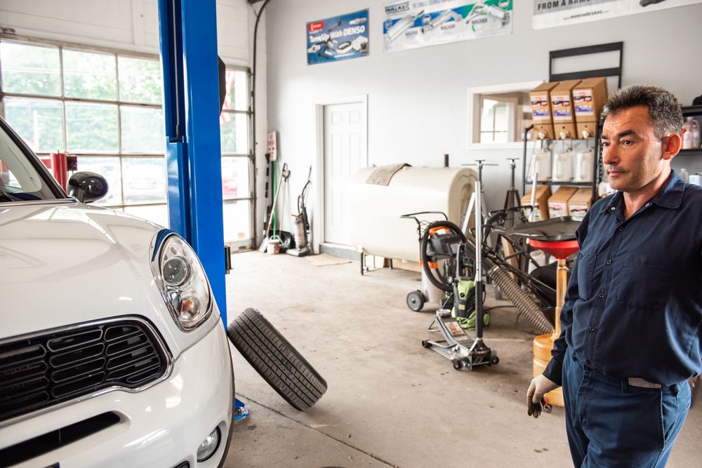 SUPERIOR MOTORS Updated October 2024 11 Photos 1080 Bridgeport