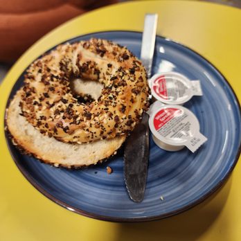 Roasted Lakewood - Delicious everything bagel.  Fake butter no so much. - Coffee & Tea Near Me - Lakewood, Ohio