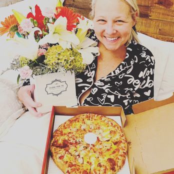 Fiori Per Te - Get well soon bouquet and pizza! - Balloon Services Near Me - Smyrna, Tennessee
