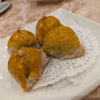 Crown Prince Fine Dining & Banquet - BBQ pork puff pastry (good) - Dim Sum Near Me - Toronto, Ontario Crown Prince Fine Dining & Banquet - BBQ pork puff pastry (good) - Dim Sum Near Me - Toronto, Ontario