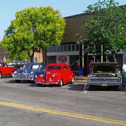 Jay's Automotive - Classic cars are always a great sight to see!