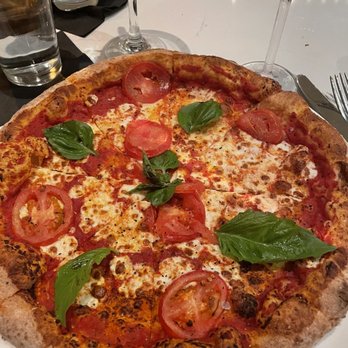 Taverna - Margherita Pizza - Italian Near Me - Austin, Texas Taverna - Margherita Pizza - Italian Near Me - Austin, Texas