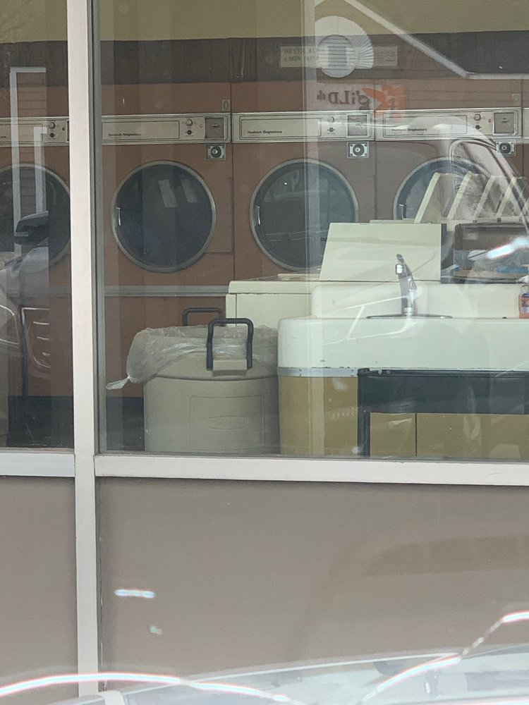 WASH KING COIN LAUNDRY & DRY CLEANERS Updated September 2024 468 E