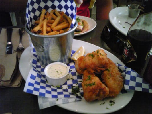 Blue Plate Oysterette by null