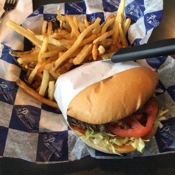 Pappas Burger - Pappas Burger with fries - Burgers Near Me - Houston, Texas Pappas Burger - Pappas Burger with fries - Burgers Near Me - Houston, Texas
