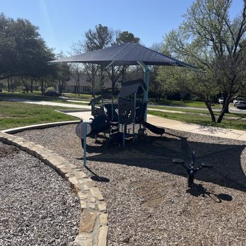 Mckenna Park - Smaller area for littles - Parks Near Me - Denton, Texas