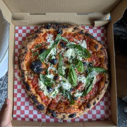 Tam Tam Pizza - Stracciatella Pizza! IG - @bilalandjesseatfood