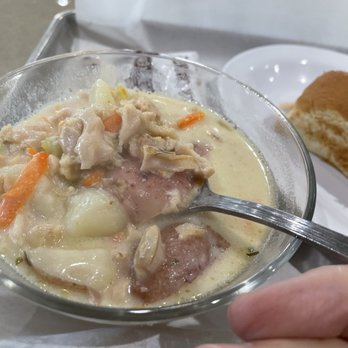That Dam Place - Clam chowder - American Near Me - Folsom, California