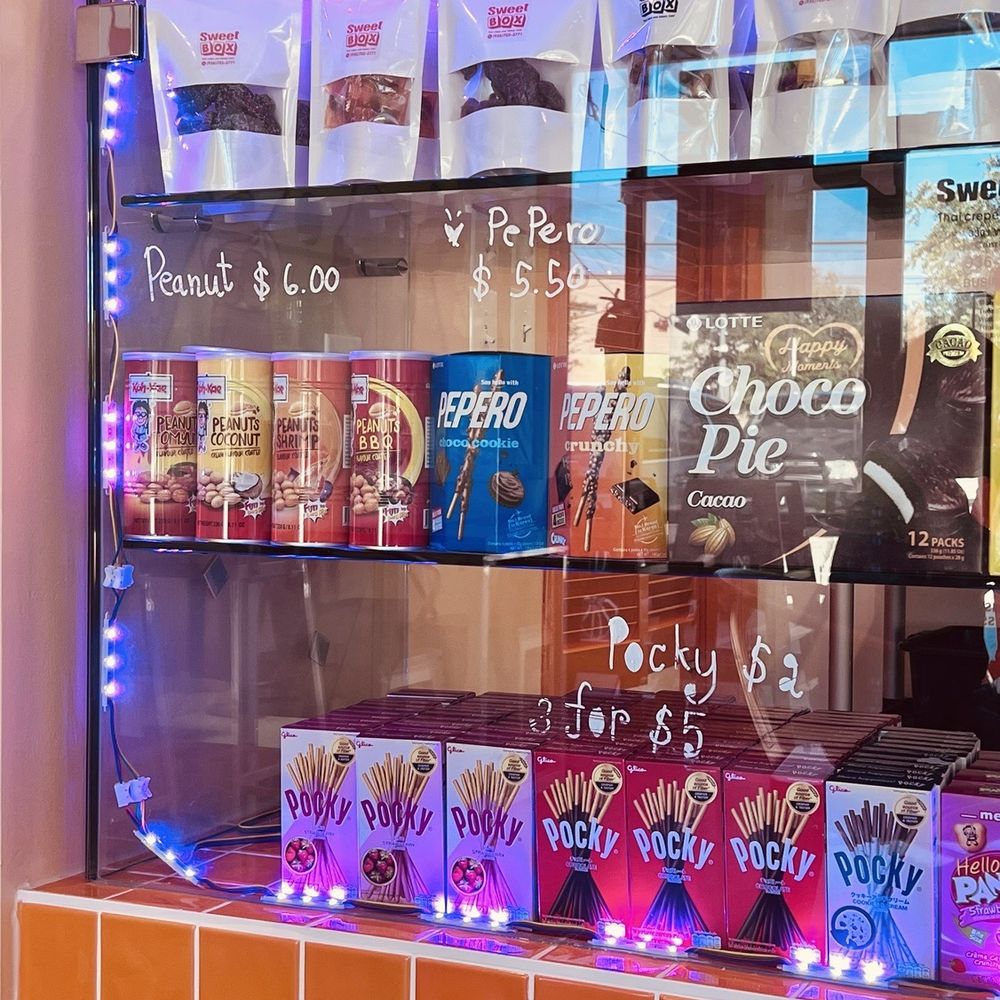 Sweetbox - Those bags with snacks seemed pricey to me. - Desserts Near Me - Conroe, Texas Sweetbox - Those bags with snacks seemed pricey to me. - Desserts Near Me - Conroe, Texas