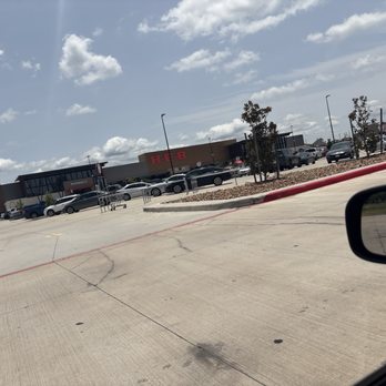 H-E-B - Grocery Near Me - Humble, Texas