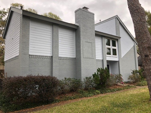 Slide of M&M Roofing, Siding & Windows