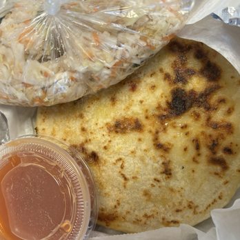 Lo'roko Pupuseria & Grill - Pupusa Chicharron Solo with veggies and sauce - Salvadoran Near Me - Bellflower, California Lo'roko Pupuseria & Grill - Pupusa Chicharron Solo with veggies and sauce - Salvadoran Near Me - Bellflower, California