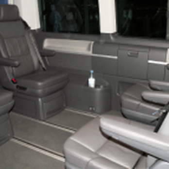 Skip Chauffeurservice - Limos Near Me - Berlin, BE