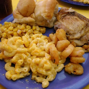 Casey's Buffet and BBQ - Egg bread, baked mac and cheese, corn, fried shrimp, and baked chicken thighs...OW!! - Southern Near Me - Wilmington, North Carolina