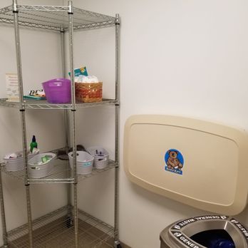 USO Metropolitan Washington - Baltimore - Diaper station in ladies room. A few diapers as well. - Community Service/Non-Profit Near Me - Baltimore, Maryland USO Metropolitan Washington - Baltimore - Diaper station in ladies room. A few diapers as well. - Community Service/Non-Profit Near Me - Baltimore, Maryland