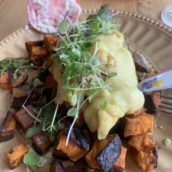 Rhody Roots - Vegan Sweet Potato Hash it Out Brunch - Gluten-Free Near Me - Warren, Rhode Island