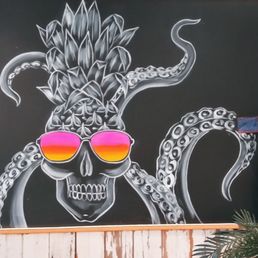 Pineapple skull octopus?