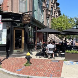 Front of the Five Horses Ravern