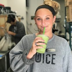 Clean Juice - Juicerista Lindsay enjoying a Double one protein smoothie