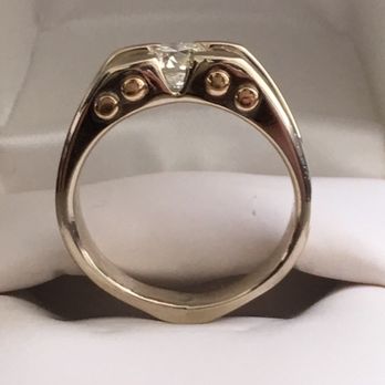 HED Gold-N-Designs - Bottom of stock ring. White gold with yellow gold "pins" with a euro style fitting that helps with when bumping the ring on surfaces. - Jewelry Near Me - Sierra Vista, Arizona