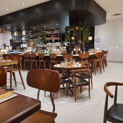 N° 900 - Dining area