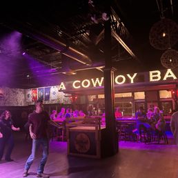 The vibe was just off, no energy, club and rap music instead of country.