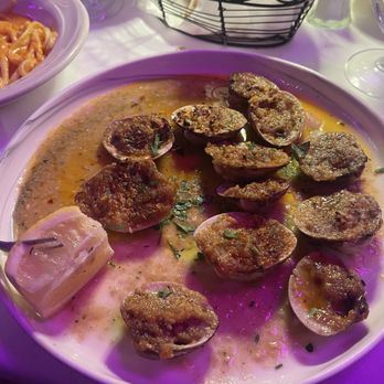 King Umberto Restaurant - Pizza Near Me - Elmont, New York