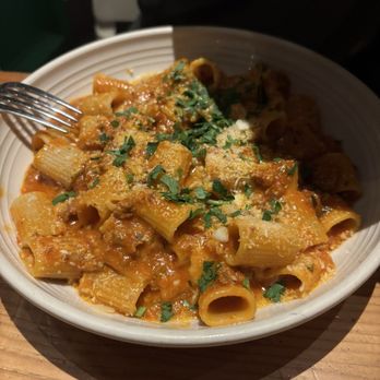 Superba Food + Bread Venice - RIGATONI BOLOGNESE - New American Near Me - Venice, California Superba Food + Bread Venice - RIGATONI BOLOGNESE - New American Near Me - Venice, California