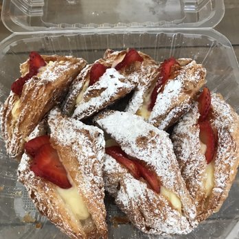 Cream Pan - Strawberry Croissants - Bakeries Near Me - Tustin, California